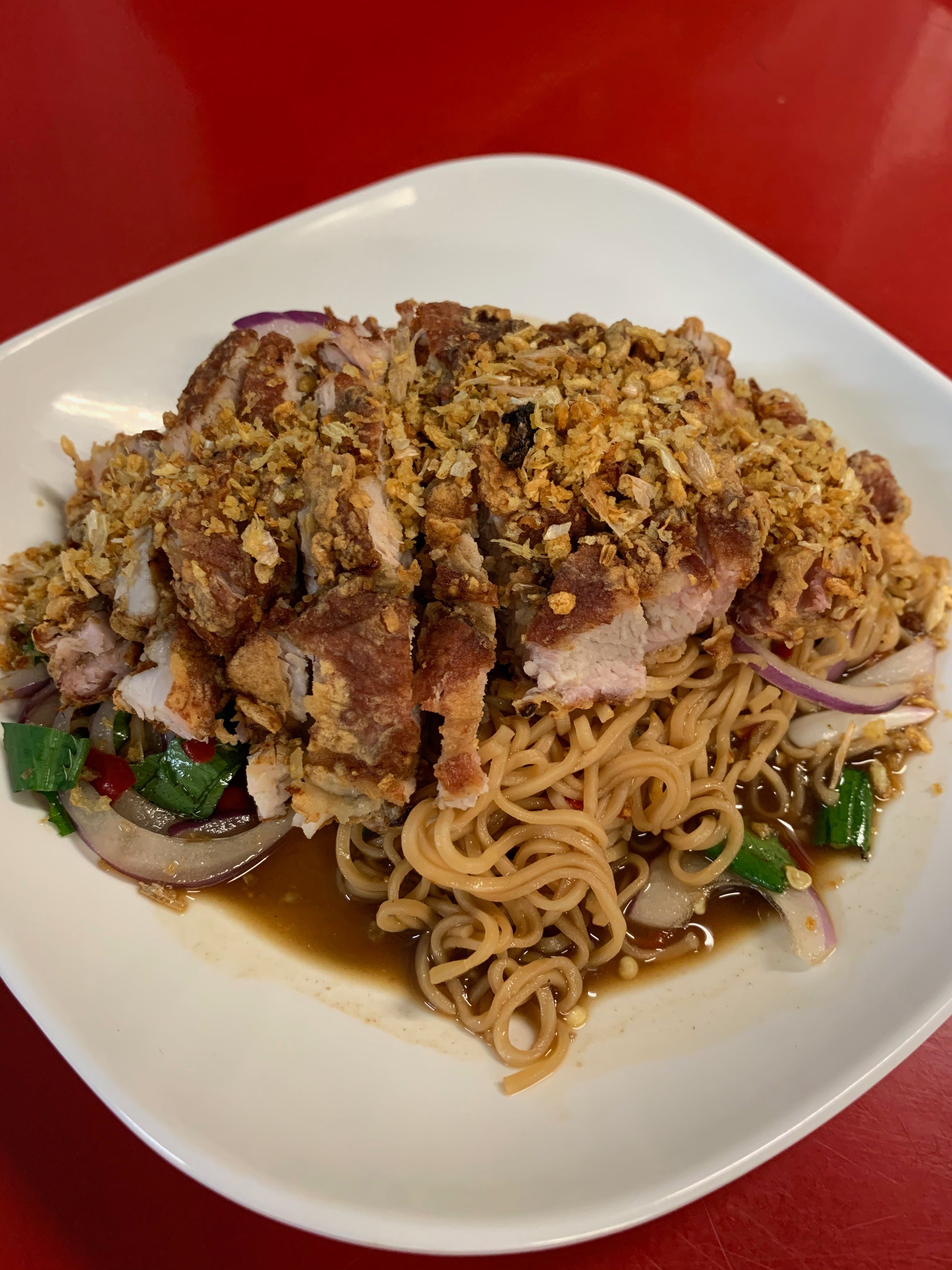 Yum Mama Kor Moo Thod | Soi 38